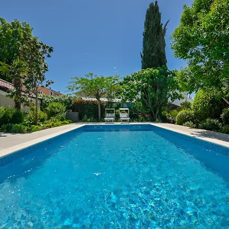 Modern Ana Апартаменты