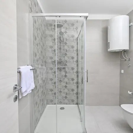 Modern Ana * 马林斯卡